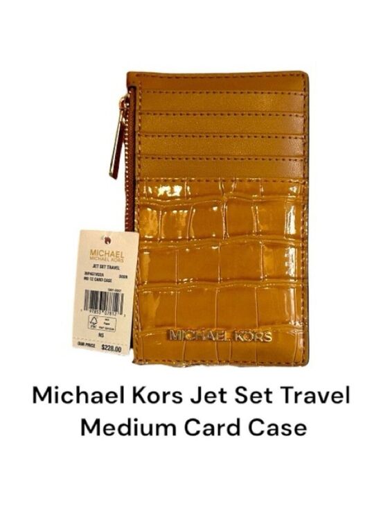 Michael Kors Handbags - Michael Kors Jet Set Travel Medium TZ Card Case in a crocodile-embossed "Deer"